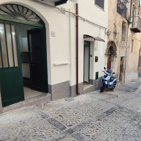 Casa Vacanze Da Nene Apartment Cefalu Bagian luar foto