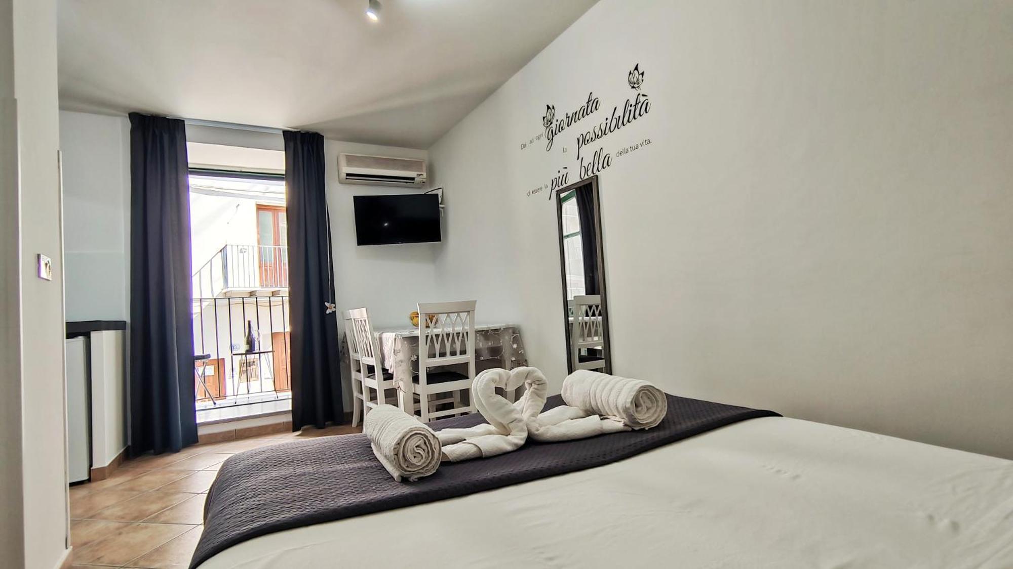 Casa Vacanze Da Nene Cefalu Ruang foto